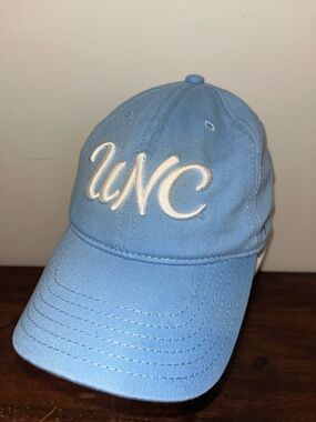 Women’s North Carolina UNC Tar Heels cotton baseball cap hat needs sewing